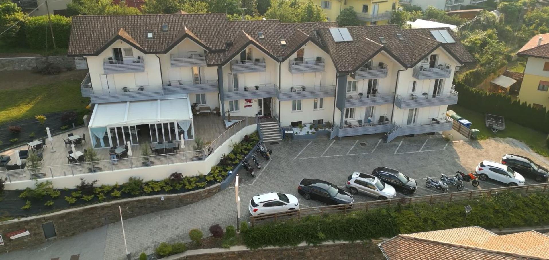 Hotel Da Remo Tenna Buitenkant foto